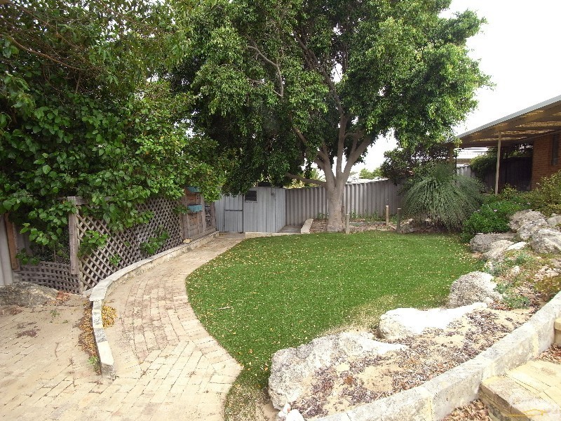 10 Banfield Grove, Clarkson WA 6030
