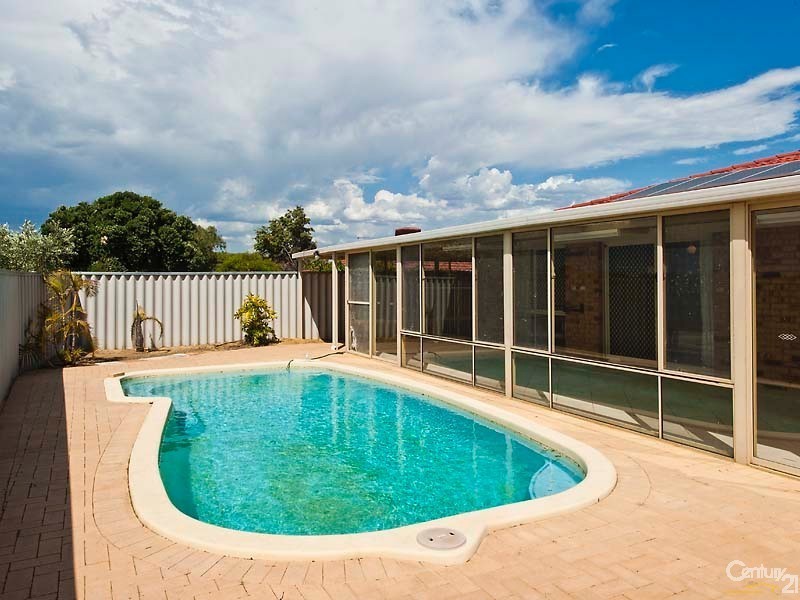 61 Caledonia Avenue, Currambine WA 6028