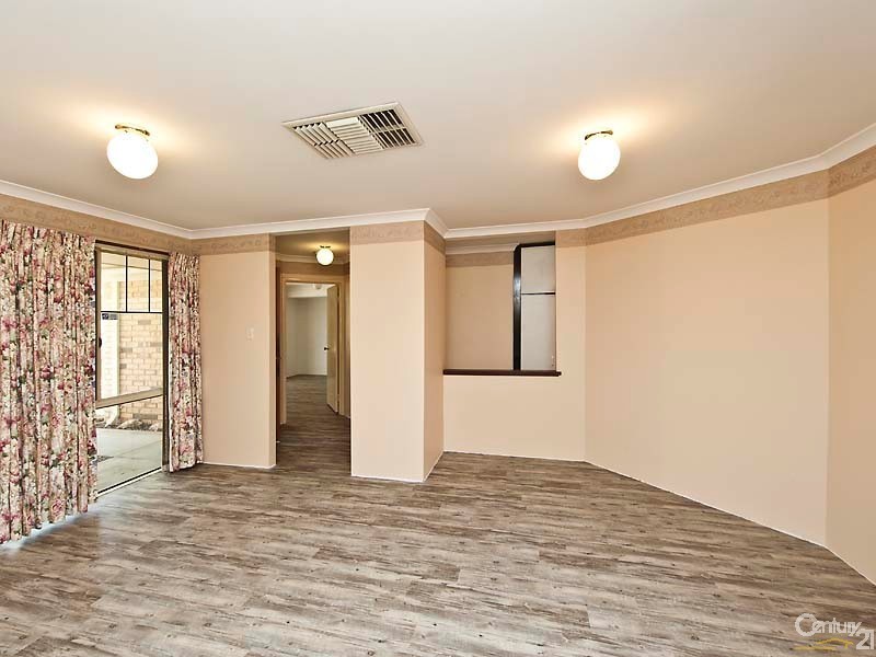 61 Caledonia Avenue, Currambine WA 6028