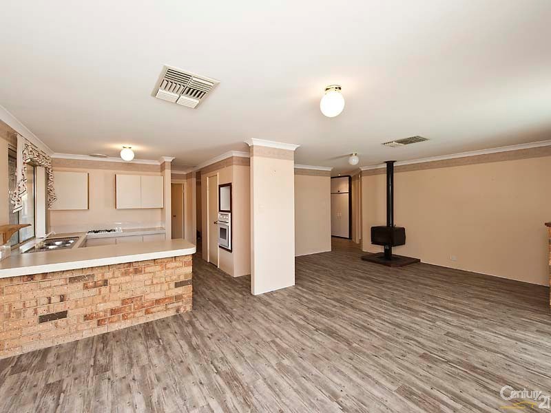 61 Caledonia Avenue, Currambine WA 6028