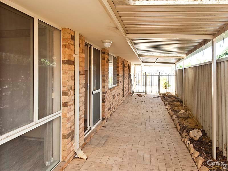 61 Caledonia Avenue, Currambine WA 6028