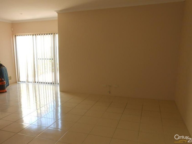 4/35 Hidden Valley Retreat, Clarkson WA 6030