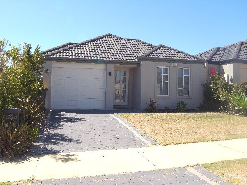 21 Lakewood Terrace, Clarkson WA 6030