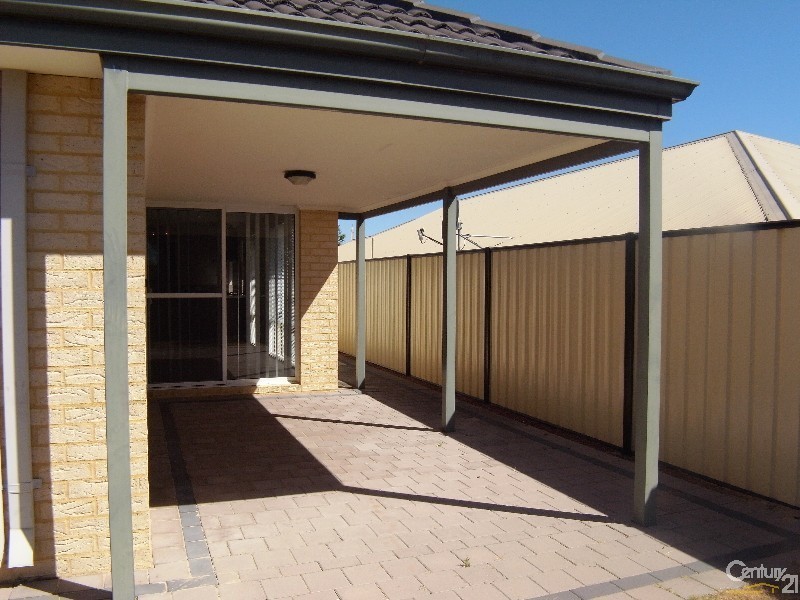 21 Lakewood Terrace, Clarkson WA 6030