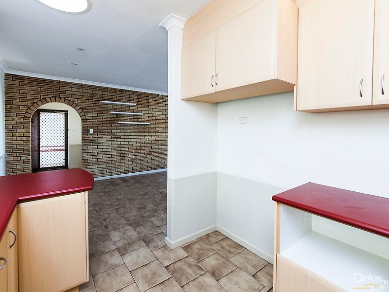 14B Godfrey Place, Kingsley WA 6026