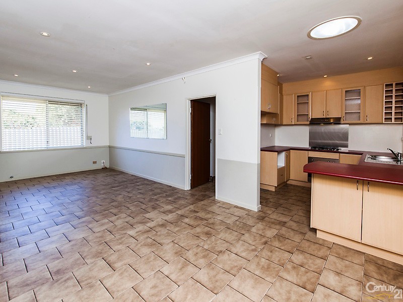 14B Godfrey Place, Kingsley WA 6026