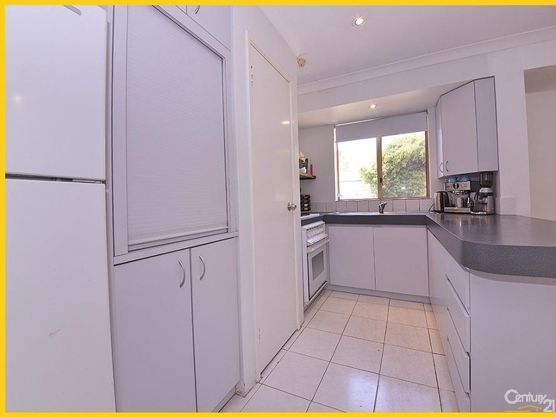 12 Badja Place, Merriwa WA 6030