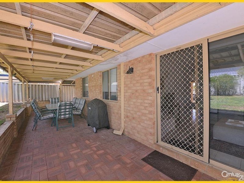 12 Badja Place, Merriwa WA 6030