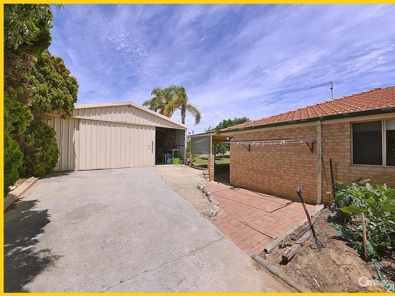 12 Badja Place, Merriwa WA 6030