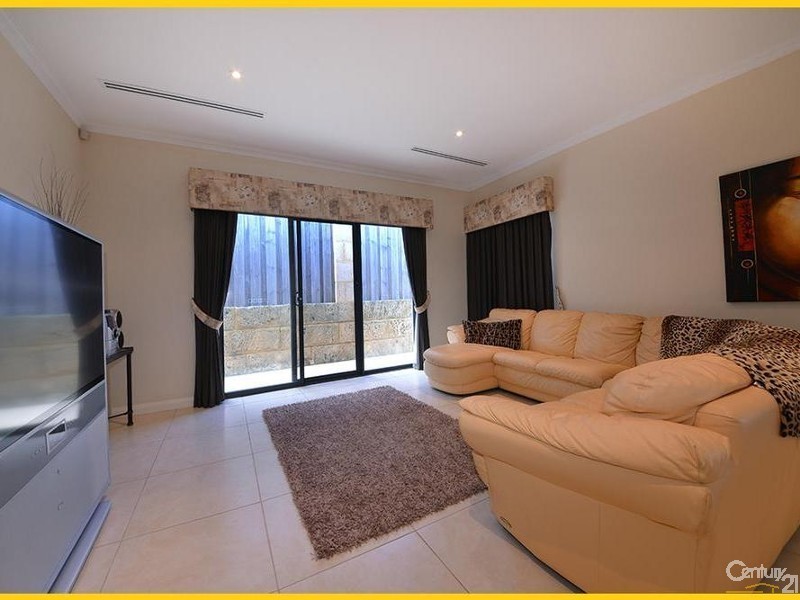 64 Lighthouse Parade, Mindarie WA 6030