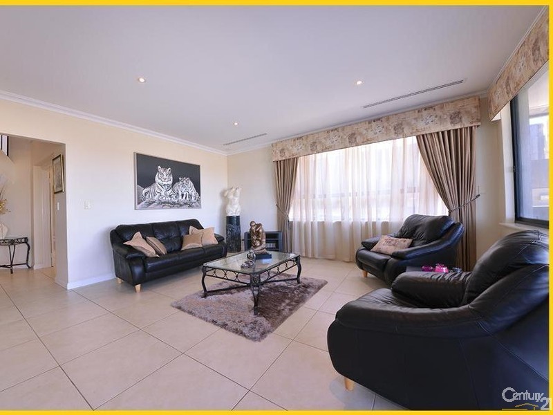 64 Lighthouse Parade, Mindarie WA 6030