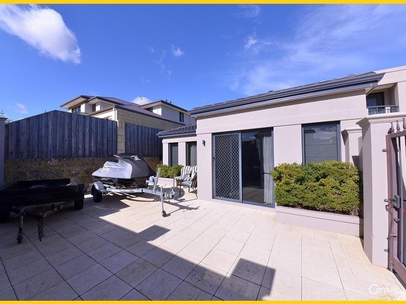 64 Lighthouse Parade, Mindarie WA 6030