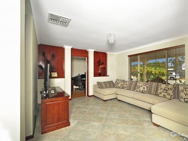 1 Newlin Mews, Clarkson WA 6030