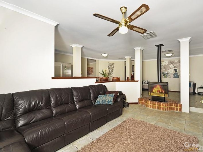 1 Newlin Mews, Clarkson WA 6030