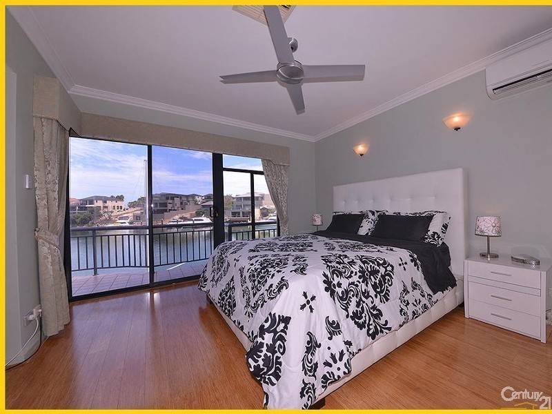 1A Keys Close, Mindarie WA 6030