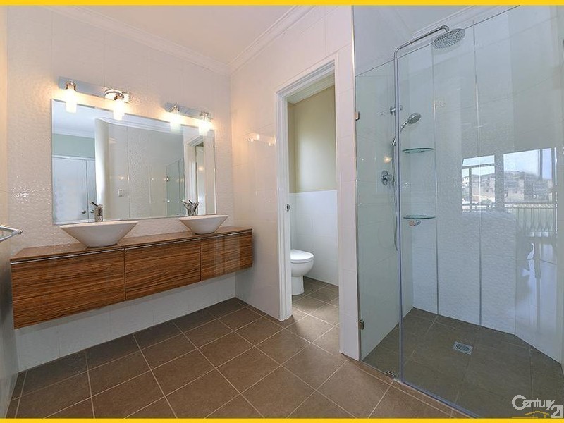 1A Keys Close, Mindarie WA 6030