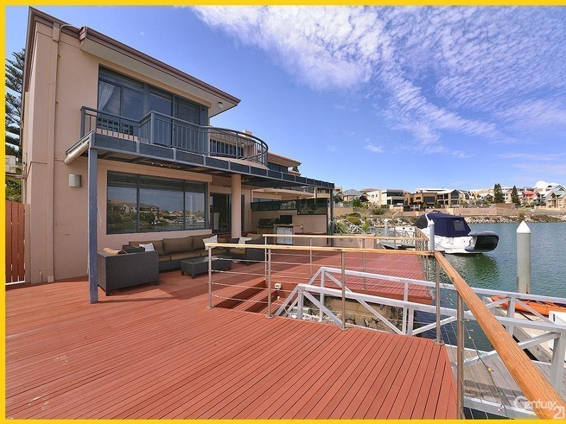 1A Keys Close, Mindarie WA 6030