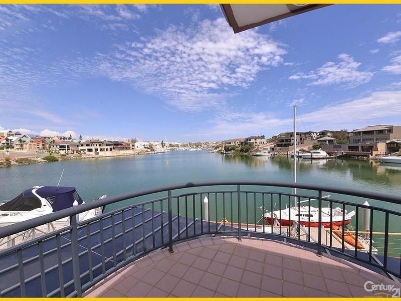 1A Keys Close, Mindarie WA 6030