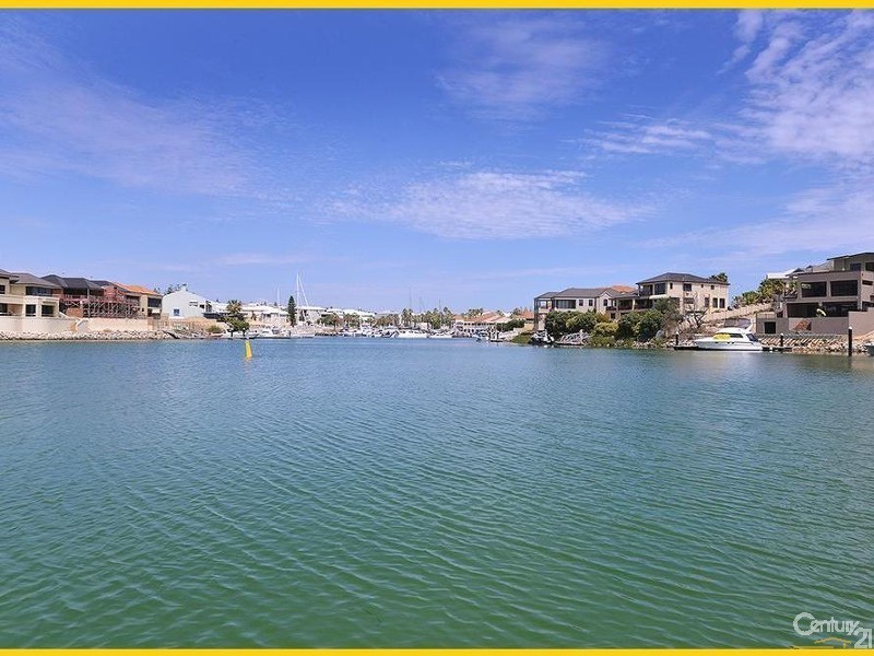 1A Keys Close, Mindarie WA 6030