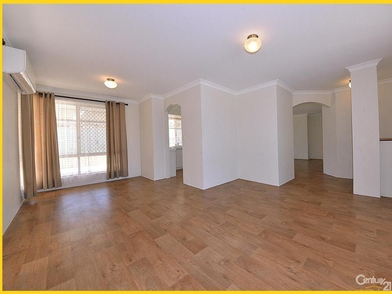 10 Badja Place, Merriwa WA 6030