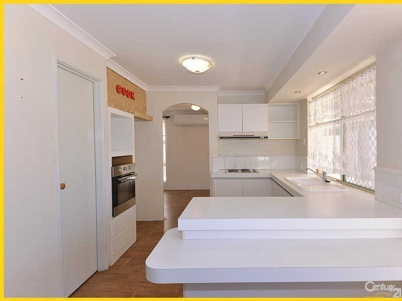 10 Badja Place, Merriwa WA 6030