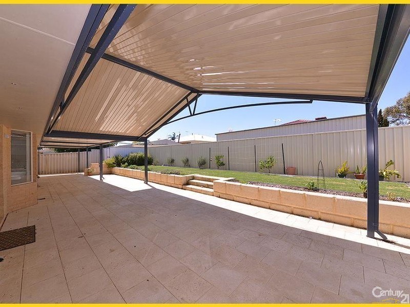 10 Badja Place, Merriwa WA 6030