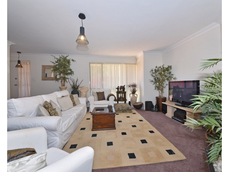 9 Sea Edge, Mindarie WA 6030