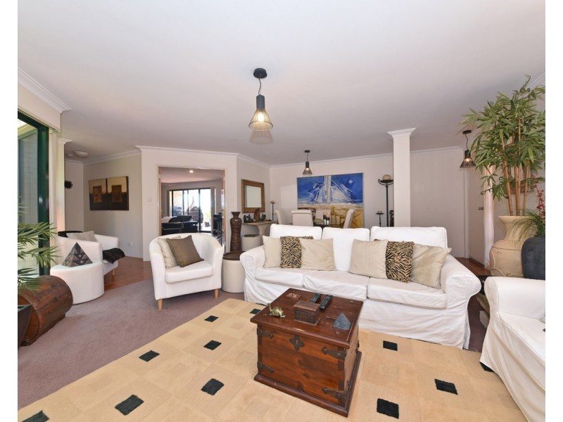 9 Sea Edge, Mindarie WA 6030