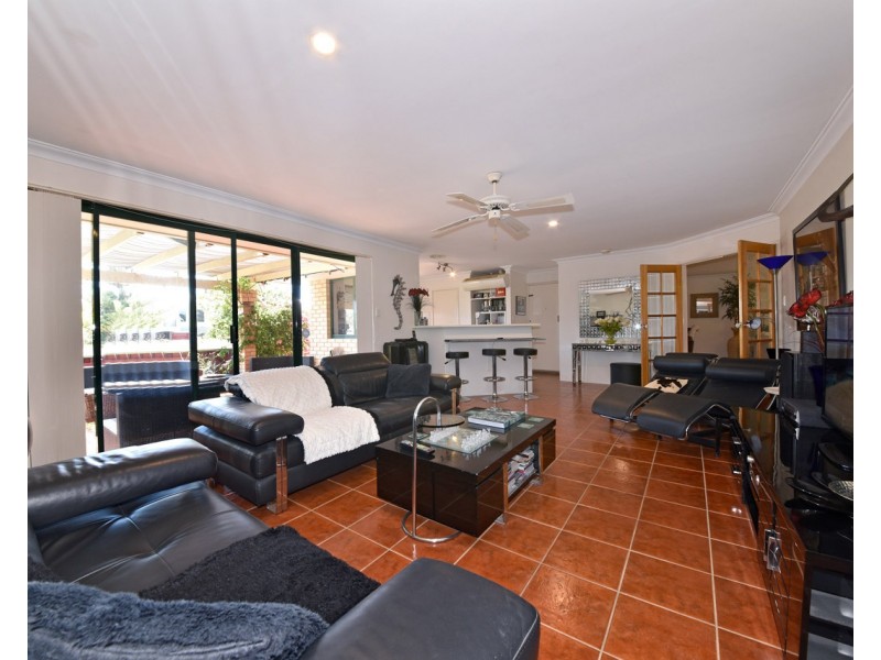 9 Sea Edge, Mindarie WA 6030