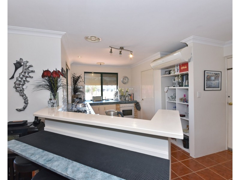 9 Sea Edge, Mindarie WA 6030