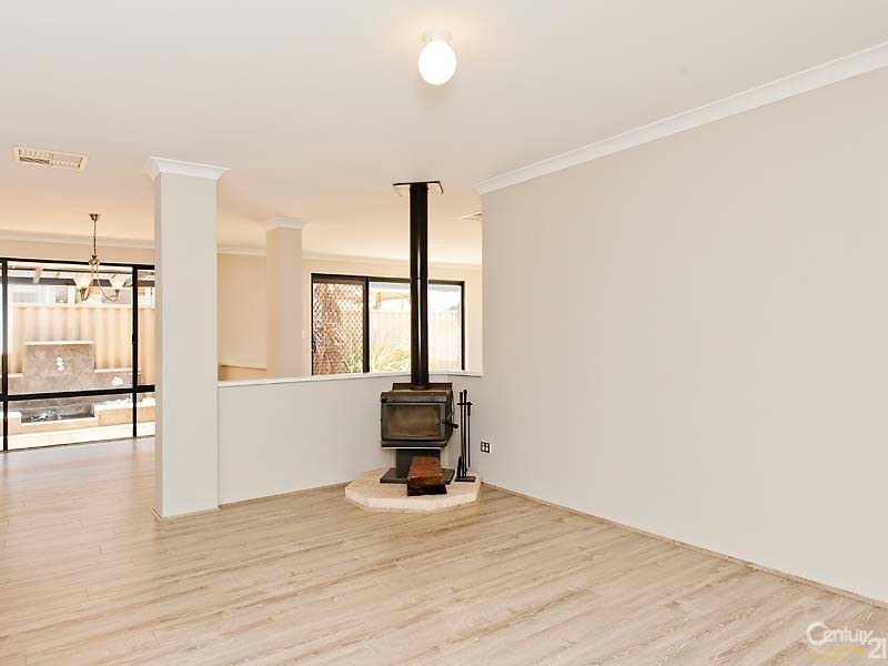 18 Wadhurst Road, Butler WA 6036