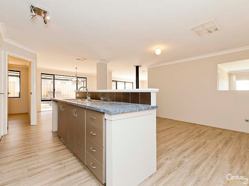 18 Wadhurst Road, Butler WA 6036