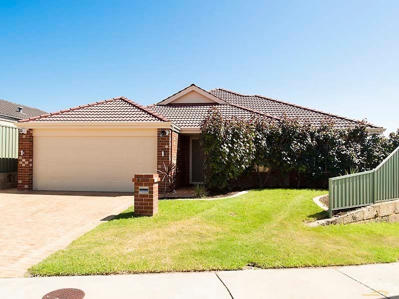 64 Dalvik Avenue, Merriwa WA 6030
