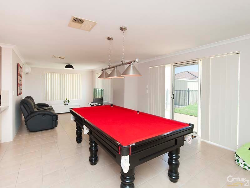 64 Dalvik Avenue, Merriwa WA 6030