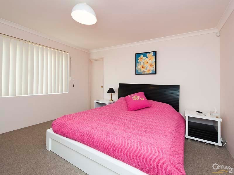 64 Dalvik Avenue, Merriwa WA 6030