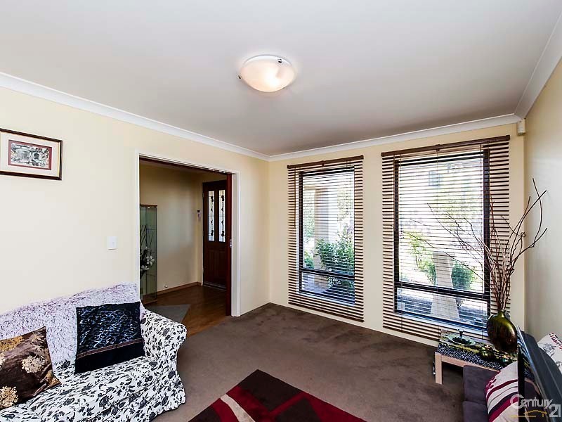 44 Dumaresq Loop, Quinns Rocks WA 6030