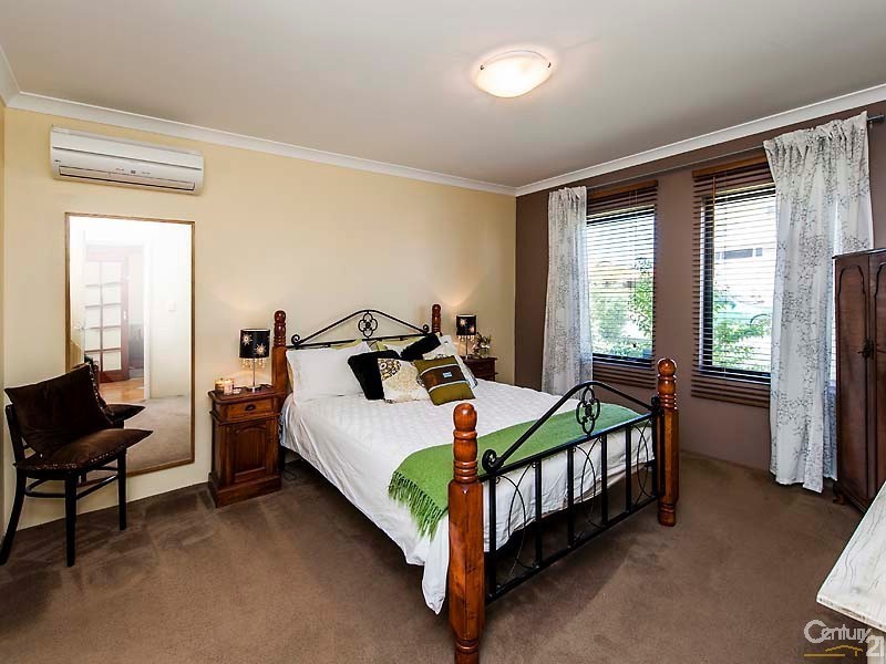 44 Dumaresq Loop, Quinns Rocks WA 6030