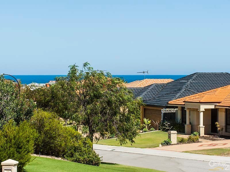 44 Dumaresq Loop, Quinns Rocks WA 6030