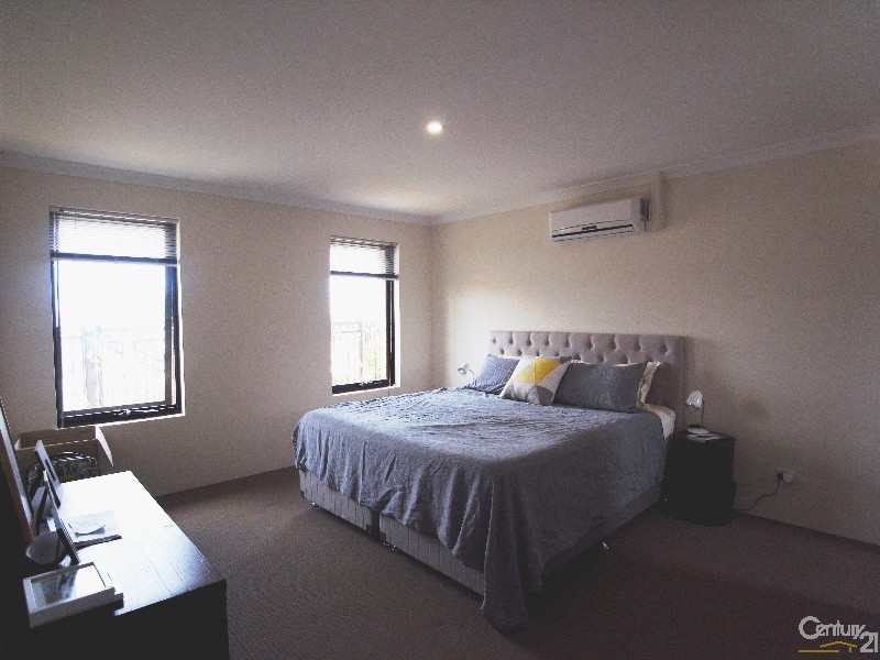 272 Camborne Parkway, Butler WA 6036