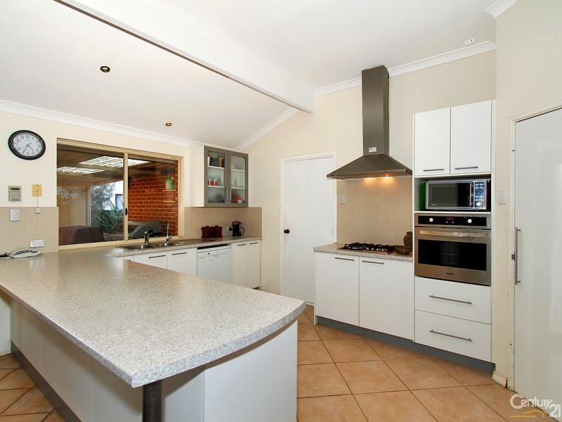 8 Glebe close, Mindarie WA 6030