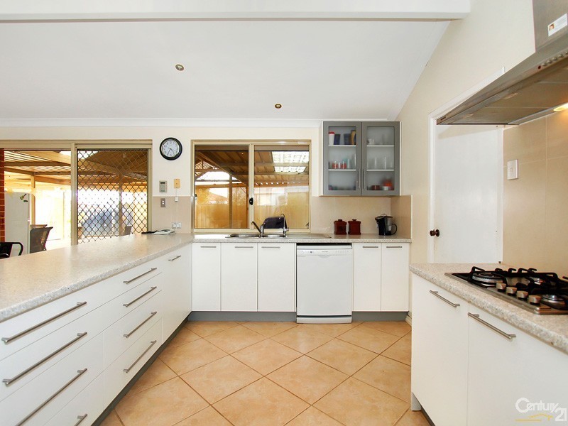 8 Glebe close, Mindarie WA 6030