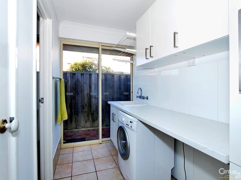 8 Glebe close, Mindarie WA 6030