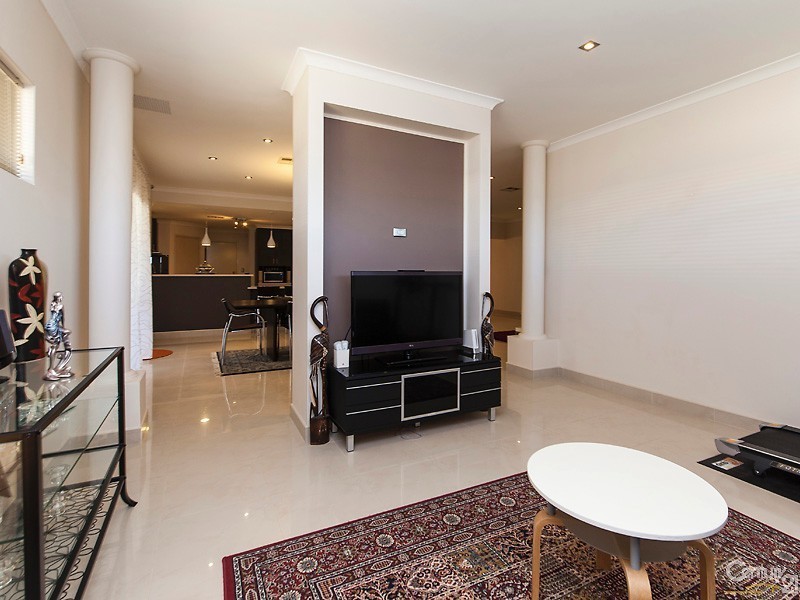 12 Portland Way, Ridgewood WA 6030