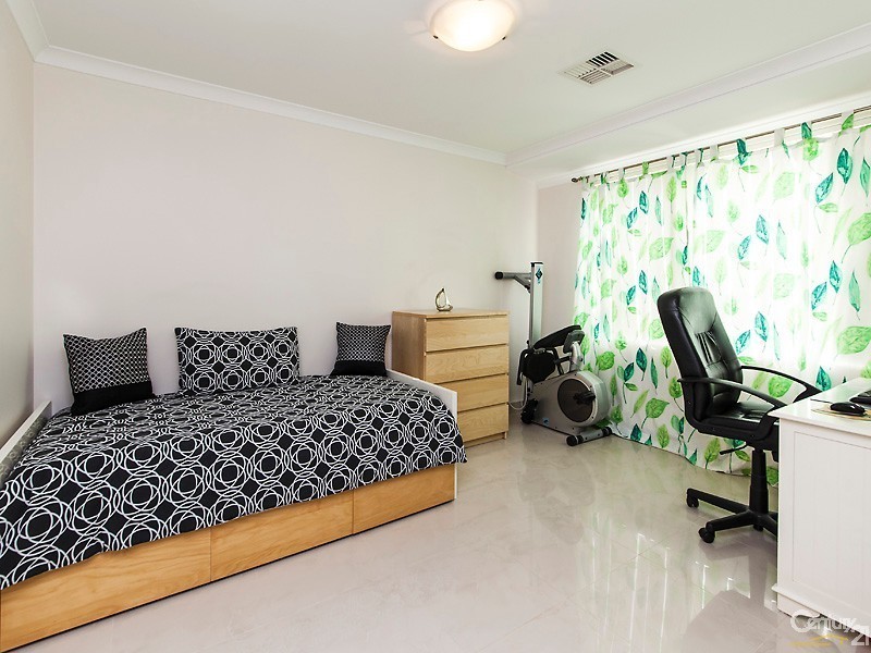 12 Portland Way, Ridgewood WA 6030