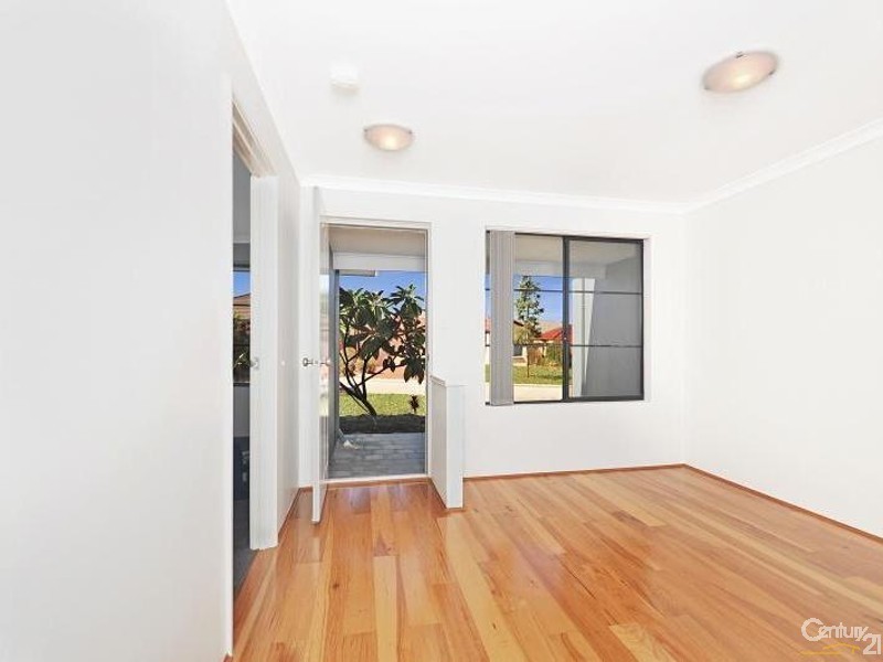 3 Woodmont Way, Clarkson WA 6030