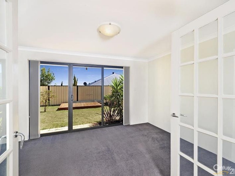 3 Woodmont Way, Clarkson WA 6030