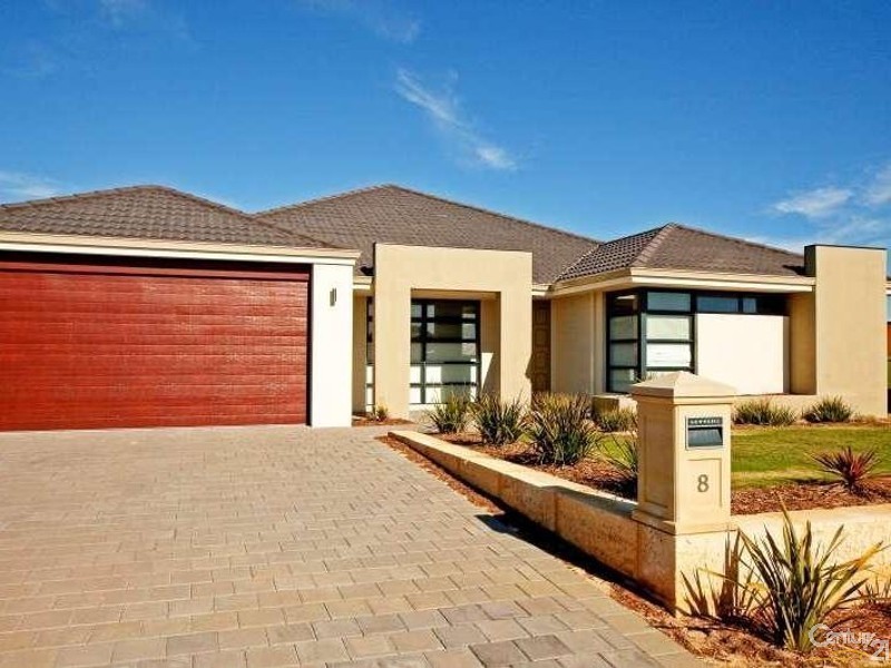 8 Lauderdale Ramble, Carramar WA 6031
