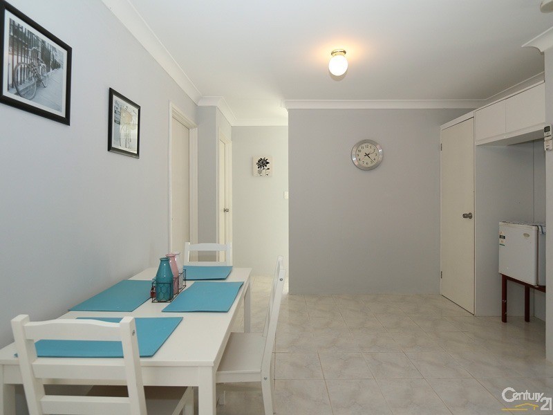 5B Gumblossom Way, Quinns Rocks WA 6030