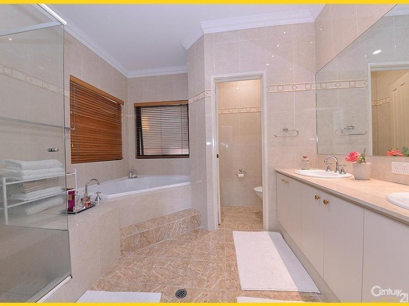 4/6 Itea Place, Mindarie WA 6030