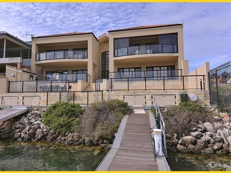 4/6 Itea Place, Mindarie WA 6030